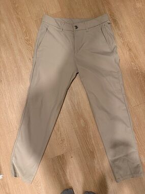 Lululemon commission pant